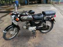 Honda Cd90 2000 Motorbike