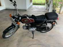 Honda CD90 2000 Motorbike