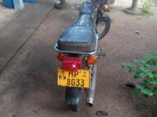 Honda CD 90 2000 Motorbike