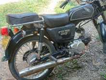 Honda Cd90 Benly 2001 Motorbike