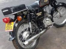 https://riyasewana.com/uploads/honda-cd90-benly-28102520666640.jpg