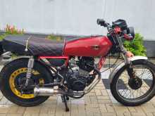 Honda CG 125 2004 Motorbike