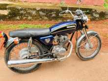 Honda CG 125 1974 Motorbike