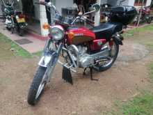 Honda CG125 1987 Motorbike