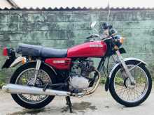https://riyasewana.com/uploads/honda-cg-125-3022345522432.jpg