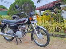 Honda CG125 1995 Motorbike