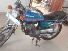 Honda CG125 1984 Motorbike