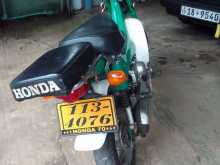 https://riyasewana.com/uploads/honda-chaly-20945424633.jpg