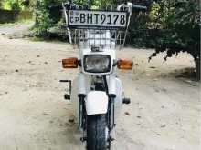https://riyasewana.com/uploads/honda-chaly-custom-719042022042.jpg