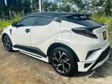 https://riyasewana.com/uploads/honda-chr-2395810663.jpg