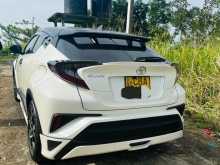 https://riyasewana.com/uploads/honda-chr-2395810682.jpg