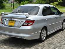 https://riyasewana.com/uploads/honda-city-10141731726.jpg