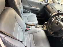 https://riyasewana.com/uploads/honda-city-19114727615.jpg
