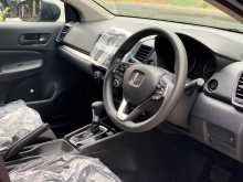 https://riyasewana.com/uploads/honda-city-19150329995.jpg
