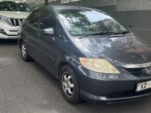 https://riyasewana.com/uploads/honda-city-2413064717065.jpg
