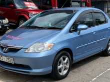 https://riyasewana.com/uploads/honda-city-29135601842.jpg