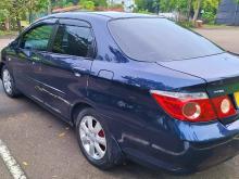 https://riyasewana.com/uploads/honda-city-812251817644.jpg