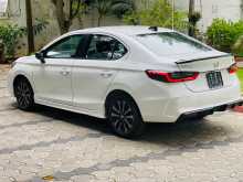 https://riyasewana.com/uploads/honda-city-rs-2025-118362512602.jpg