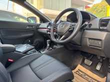 https://riyasewana.com/uploads/honda-city-rs-2025-123420612253.jpg