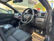 https://riyasewana.com/uploads/honda-city-rs-2025-123420612304.jpg