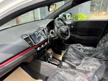 https://riyasewana.com/uploads/honda-city-rs-2025-211050612203.jpg
