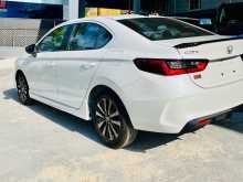 https://riyasewana.com/uploads/honda-city-rs-2025-2719593412393.jpg
