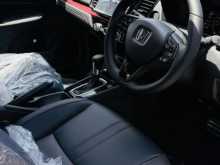 https://riyasewana.com/uploads/honda-city-rs-4171939453.jpg