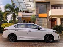 https://riyasewana.com/uploads/honda-city-rs-turbo-210012072.jpg