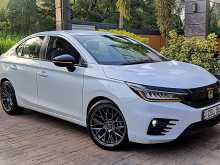 https://riyasewana.com/uploads/honda-city-rs-turbo-2100402656.jpg