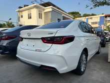 https://riyasewana.com/uploads/honda-city-sv-2025-123565512372.jpg
