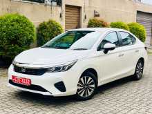 https://riyasewana.com/uploads/honda-city-sv-2025-2323242612252.jpg