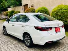 https://riyasewana.com/uploads/honda-city-sv-2025-2323242612254.jpg