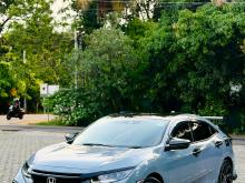 Honda CIVIC 2018 Car