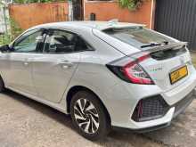 https://riyasewana.com/uploads/honda-civic-2017-3115520712092.jpg