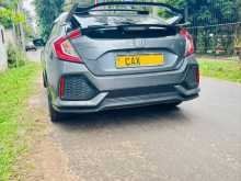 https://riyasewana.com/uploads/honda-civic-2018-199230412062.jpg