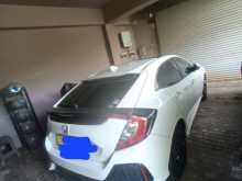 https://riyasewana.com/uploads/honda-civic-2019-2019-1419201812873.jpg