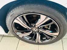 https://riyasewana.com/uploads/honda-civic-26155604115.jpg