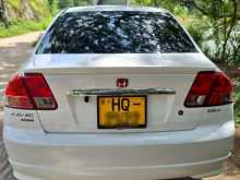 https://riyasewana.com/uploads/honda-civic-es-41956594512.jpg