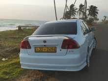 https://riyasewana.com/uploads/honda-civic-es8-13172232762.jpg