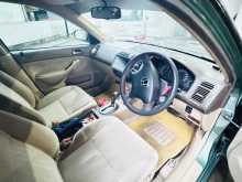 https://riyasewana.com/uploads/honda-civic-es8-2003-211155912072.jpg