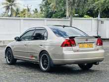https://riyasewana.com/uploads/honda-civic-es8-2012355922953.jpg