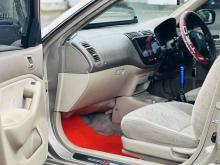 https://riyasewana.com/uploads/honda-civic-es8-2012380324261.jpg