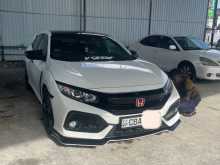 https://riyasewana.com/uploads/honda-civic-ex-2018-1018314312134.jpg