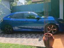 https://riyasewana.com/uploads/honda-civic-ex-2018-1112531012423.jpg