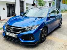 https://riyasewana.com/uploads/honda-civic-ex-2018-2013284412714.jpg