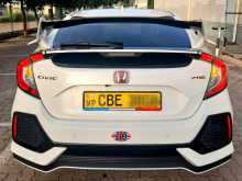 https://riyasewana.com/uploads/honda-civic-ex-2018-818133412323.jpg