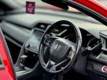 https://riyasewana.com/uploads/honda-civic-ex-3014283317565.jpg