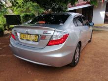 https://riyasewana.com/uploads/honda-civic-fb4-112240536794.jpg
