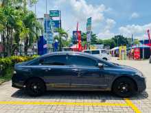 https://riyasewana.com/uploads/honda-civic-fd1-821564422763.jpg