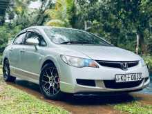 https://riyasewana.com/uploads/honda-civic-fd3-211300514193.jpg